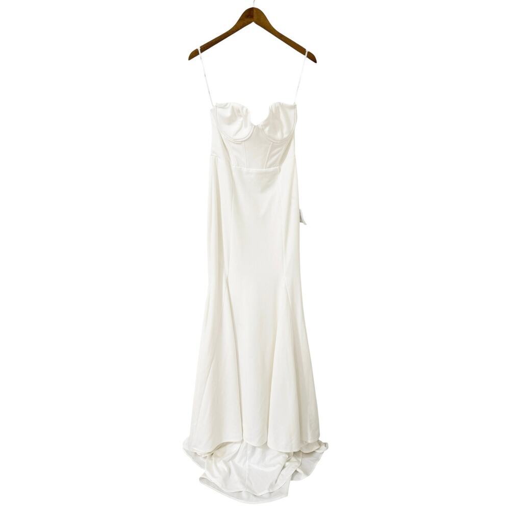Lulus White Strapless Corset Mermaid Wedding Dress size Medium NWT - Picture 2 of 6
